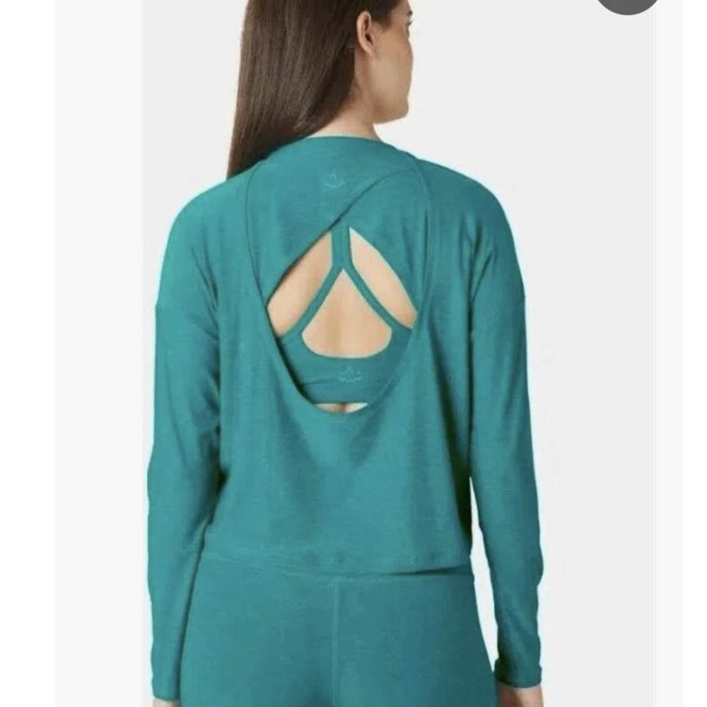 Beyond Yoga Featherweight Open Space Pullover long sleeve top XS